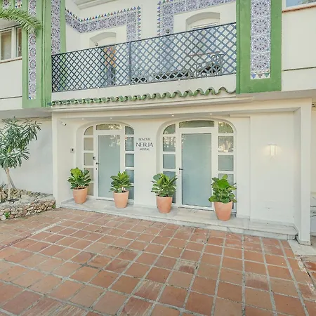 Beneste Nerja Hostal 2*