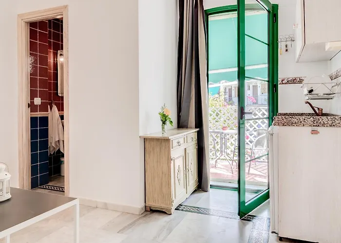 Beneste Nerja Hostal