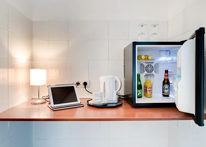 Beneste Nerja Hostal 2*