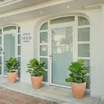 Отель Beneste Nerja Hostal 2*