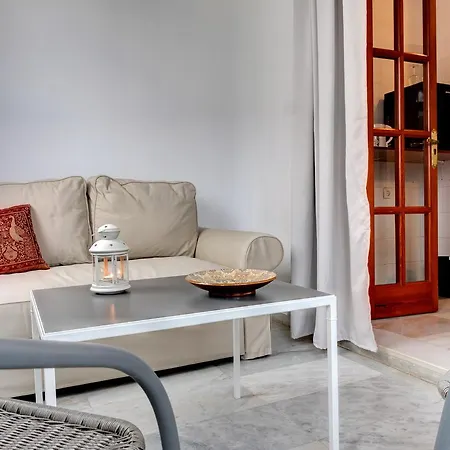 Beneste Nerja Hostal 2*