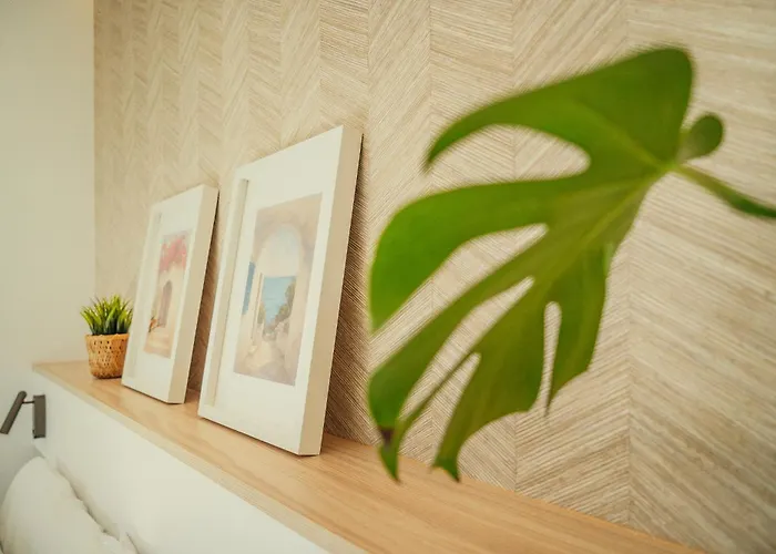 Beneste Nerja Hostal Hotel