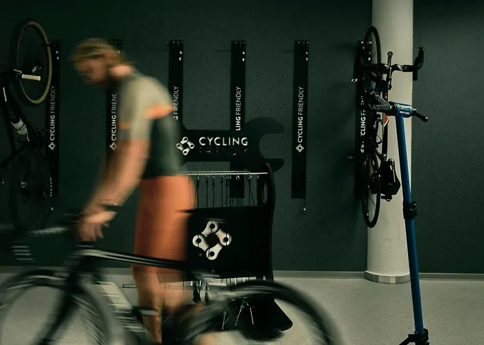 Beneste Nerja Hostal Hotel 2*