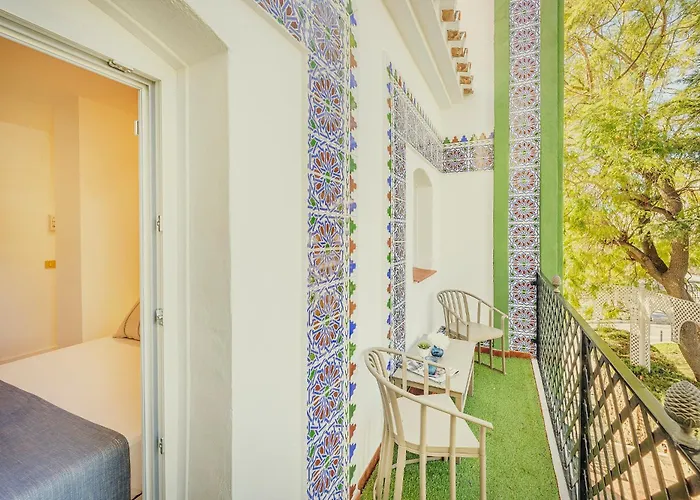 Beneste Nerja Hostal Hotel