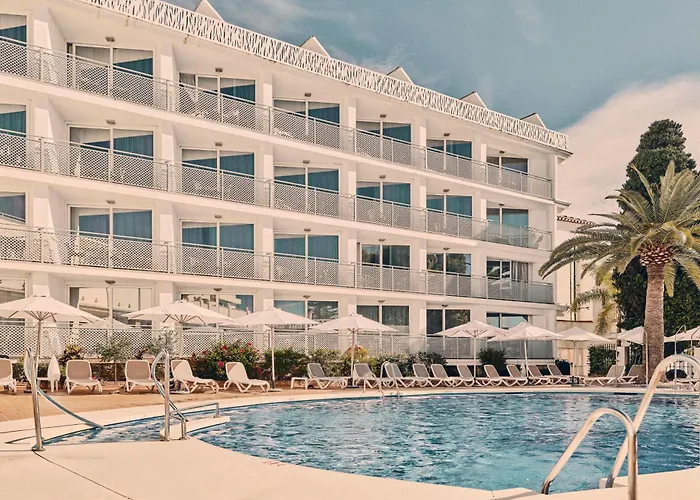 Hotel Beneste Nerja Hostal 2*