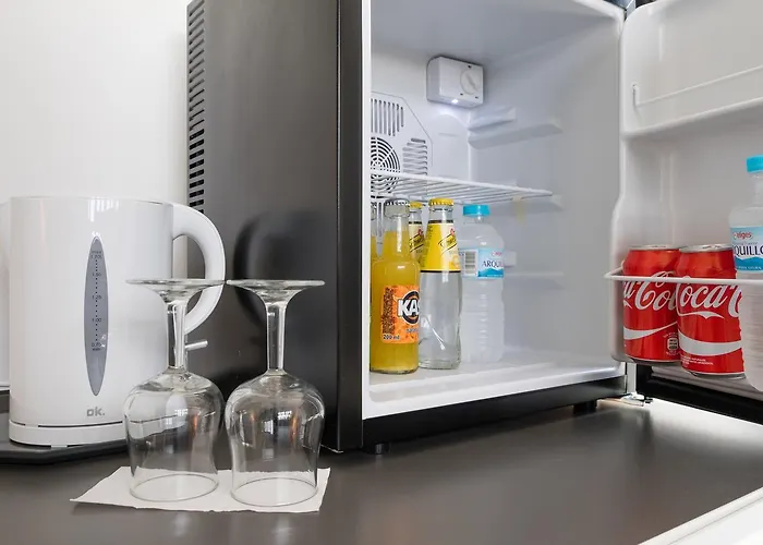 Beneste Nerja Hostal Otel Nerja