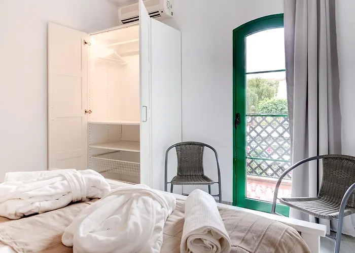 Beneste Nerja Hostal